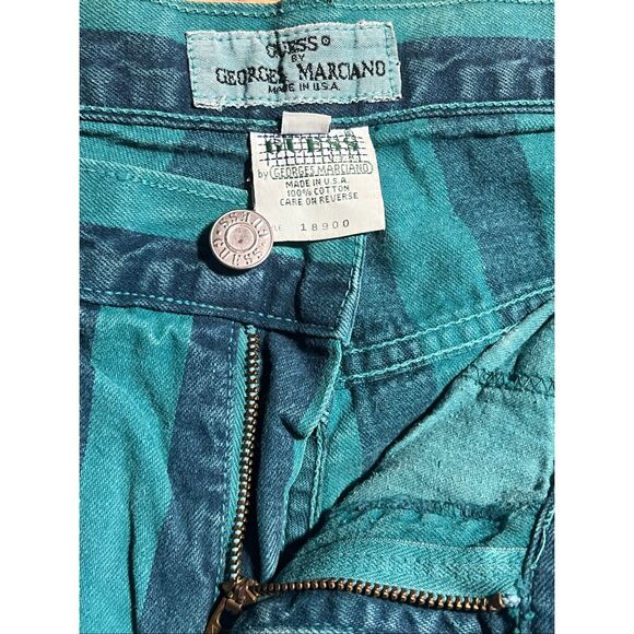 Vintage 90s Guess Striped Denim Shorts Size 34 - Picture 2 of 7